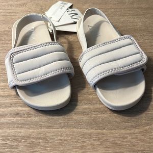 Zara children’s slides size US 11c tan